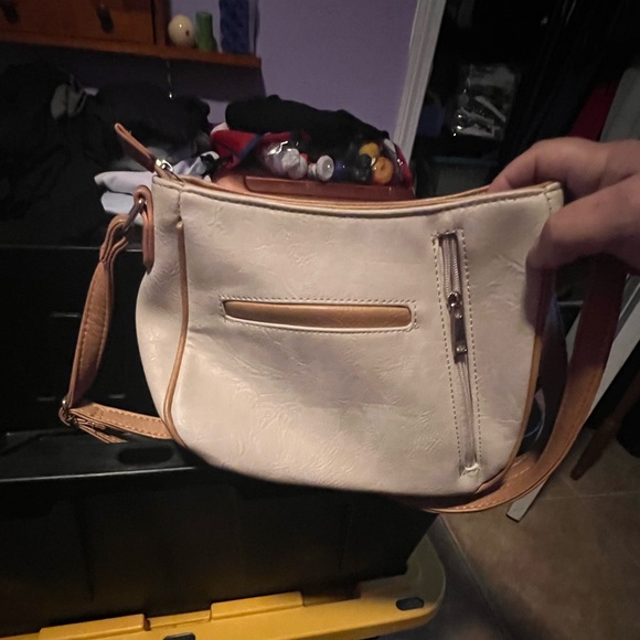 Purse - Picture 2 of 4